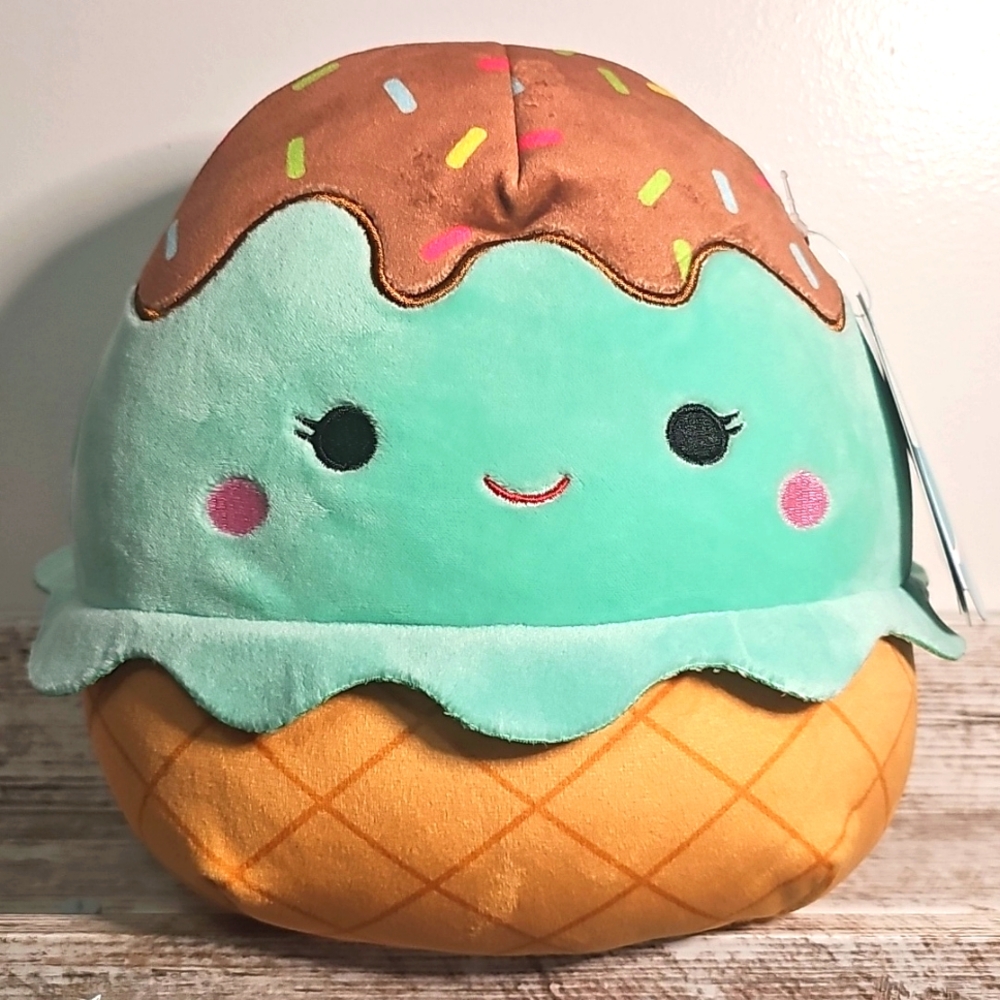 Squishmallows Maya Mint Ice Cream